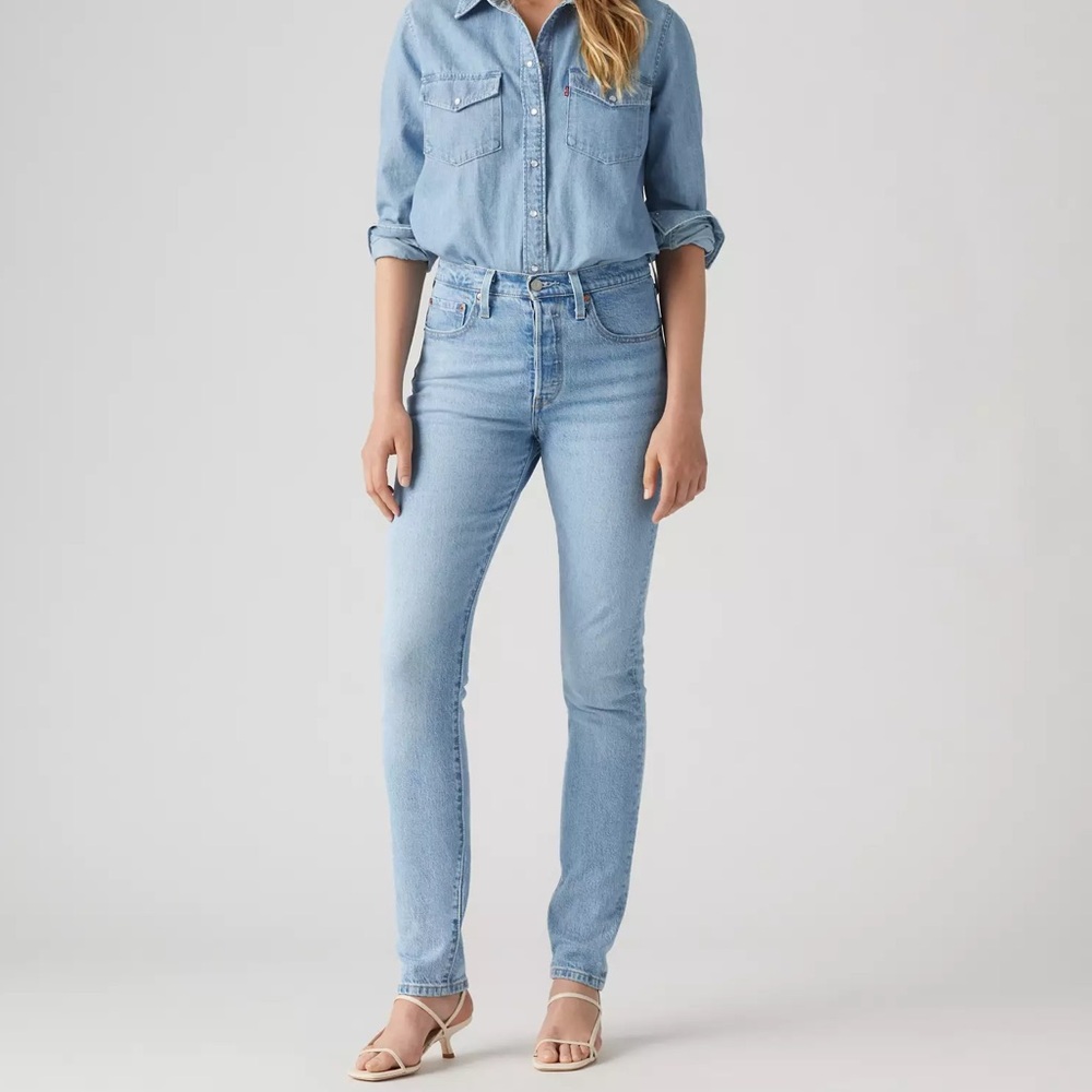 Levi’s Women Premium 501 Skinny Jeans Light Wash W27 L28 High Rise Button Fly